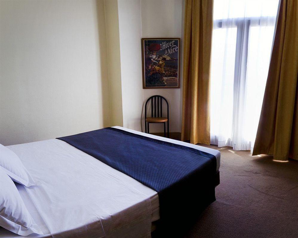 Hotel Amiraute Тулон Екстер'єр фото