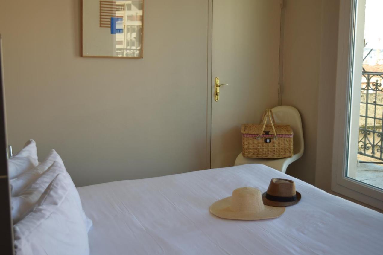 Hotel Amiraute Тулон Екстер'єр фото