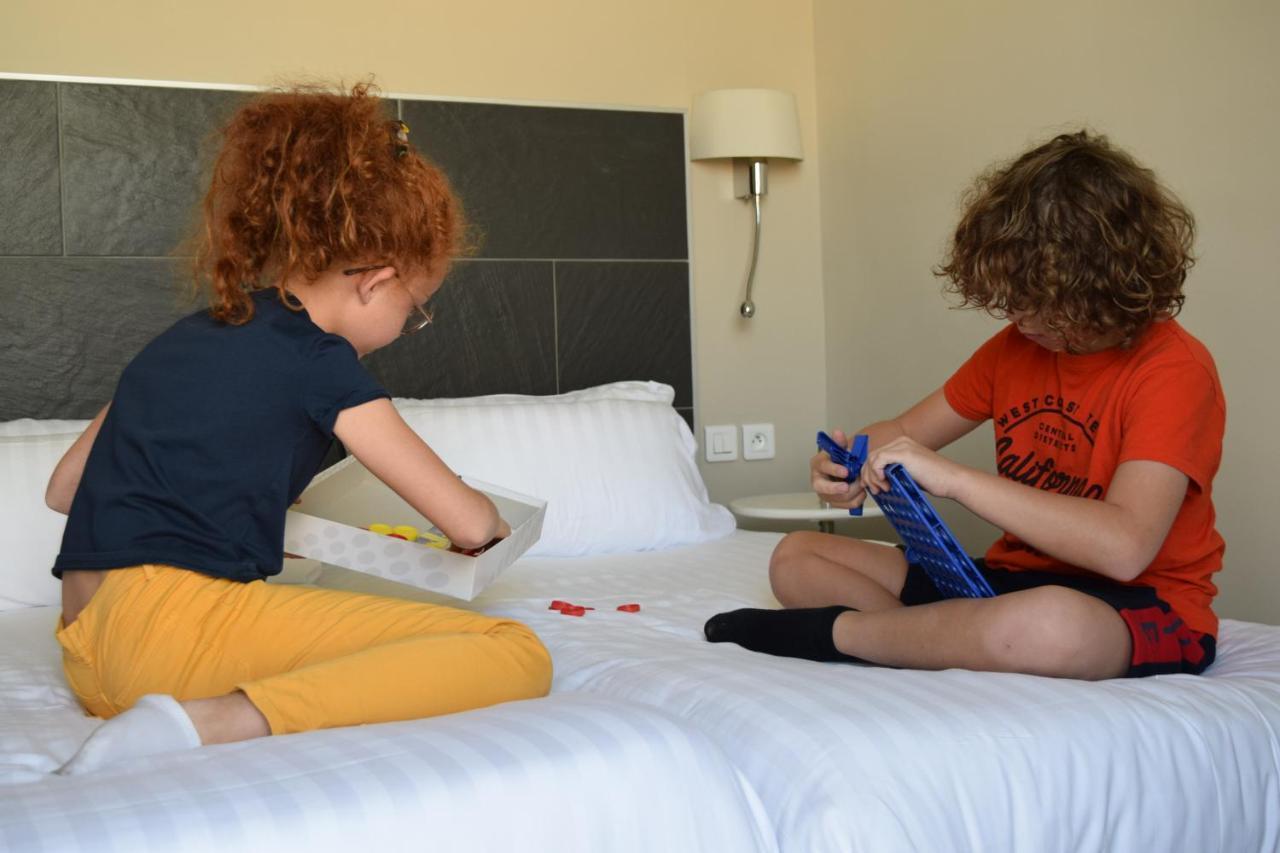 Hotel Amiraute Тулон Екстер'єр фото