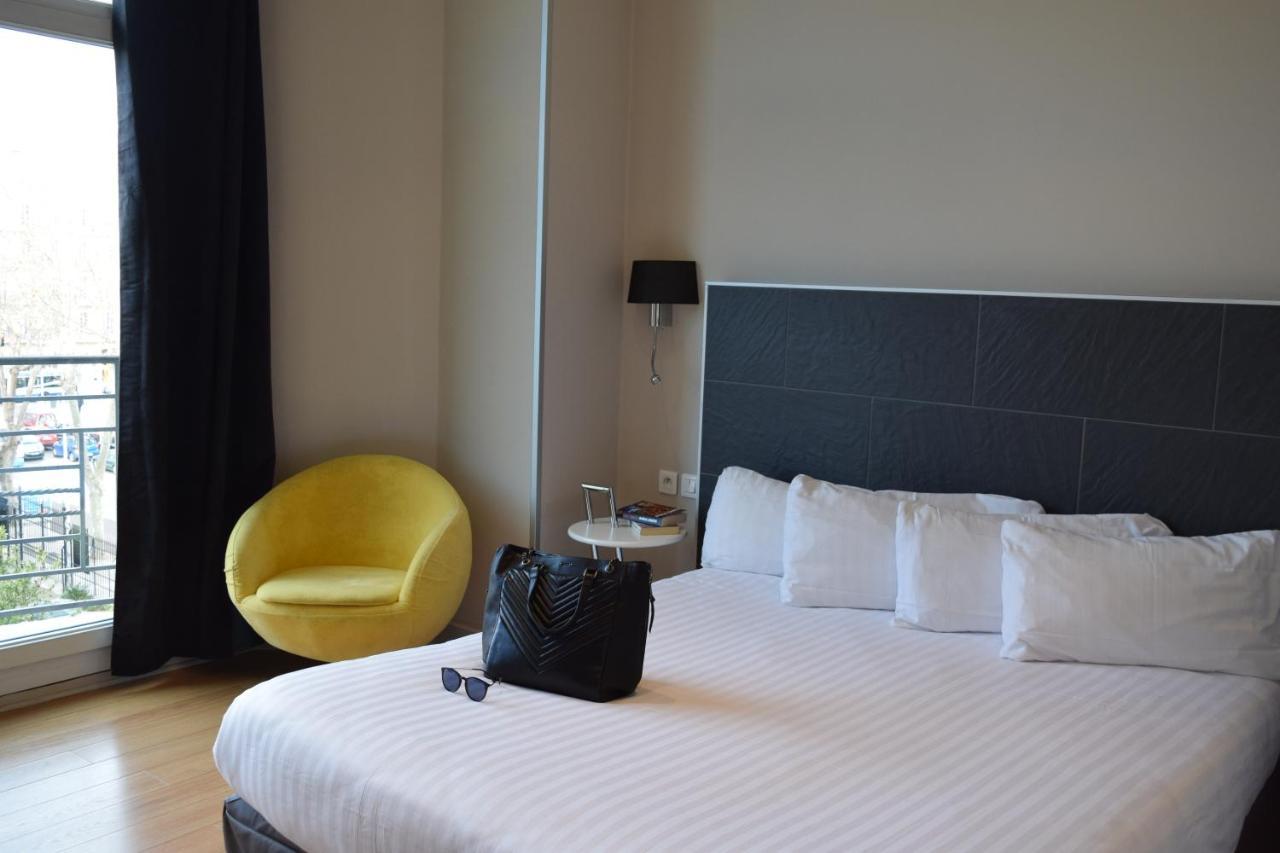 Hotel Amiraute Тулон Екстер'єр фото