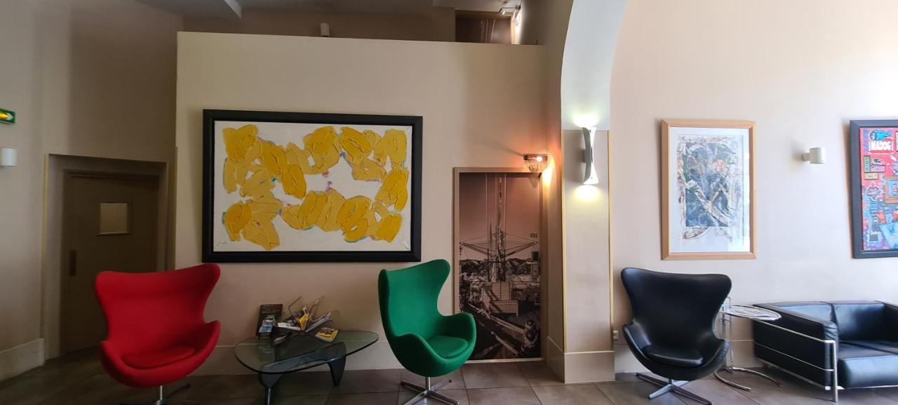 Hotel Amiraute Тулон Екстер'єр фото