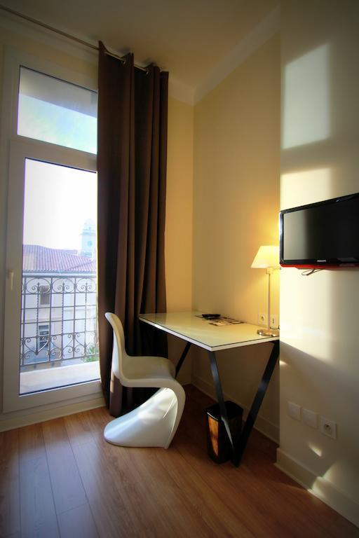Hotel Amiraute Тулон Екстер'єр фото