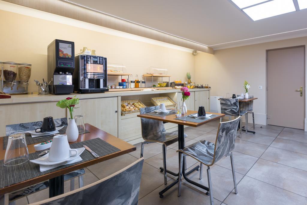 Hotel Amiraute Тулон Екстер'єр фото