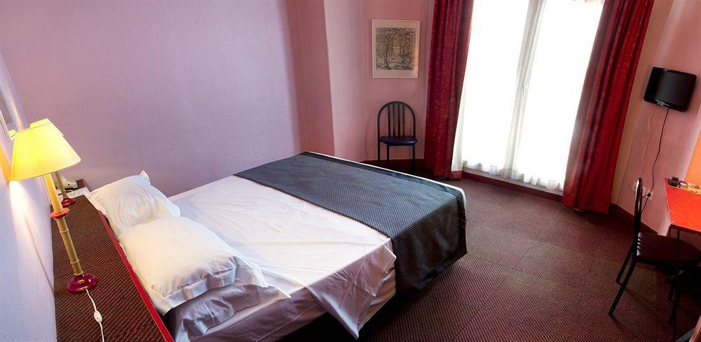 Hotel Amiraute Тулон Екстер'єр фото
