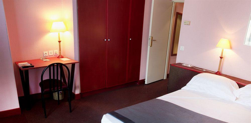 Hotel Amiraute Тулон Екстер'єр фото
